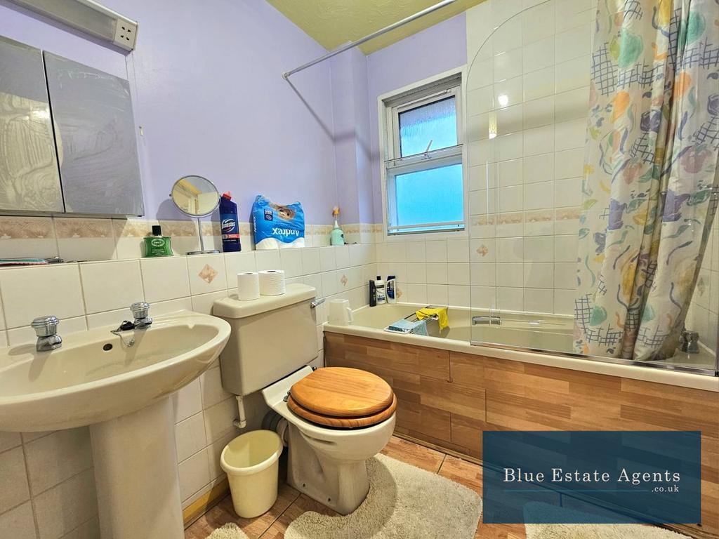 Bathroom Suite