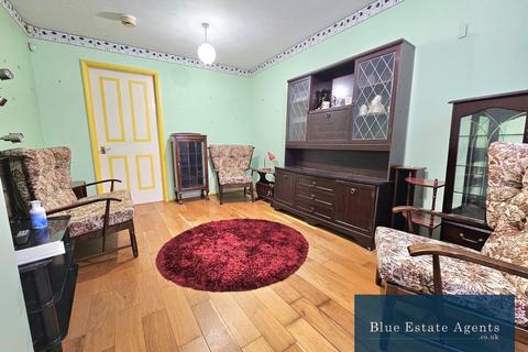 undefined, Taylor Close, Hounslow, TW3