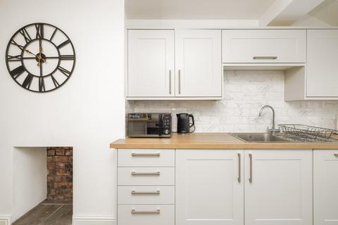 undefined, Gloucester Road North, Filton