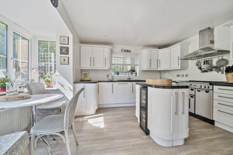 5 bedroom detached house for sale, Barkway Drive, Farnborough, Orpington, Kent, BR6