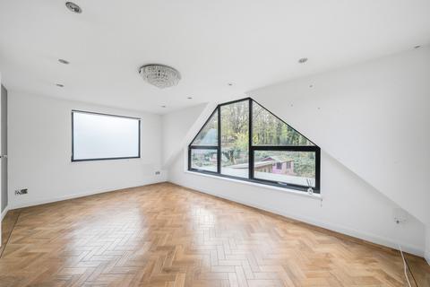 4 bedroom detached house for sale, Beechwood Avenue, Orpington, Kent, BR6