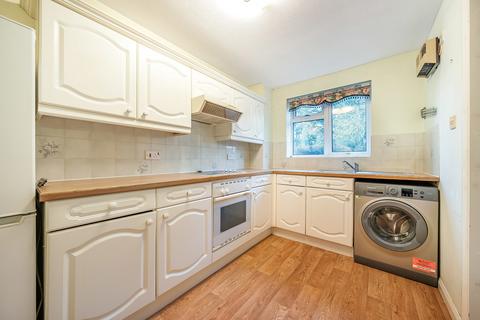 1 bedroom retirement property for sale, Farnborough Common, Orpington, Kent, BR6