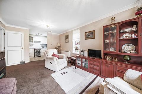 1 bedroom retirement property for sale, Farnborough Common, Orpington, Kent, BR6
