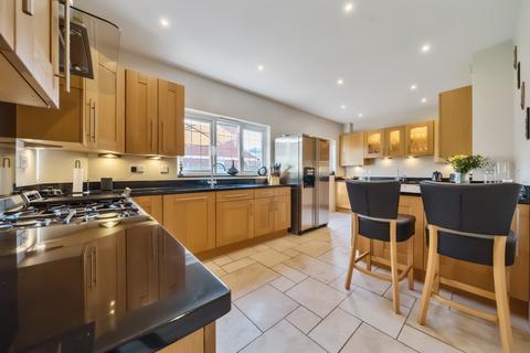 4 bedroom detached house for sale, Randolph Road, Bromley, Kent, BR2