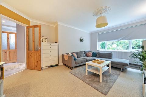 2 bedroom apartment for sale, Hilda Vale Close, Orpington, Kent, BR6
