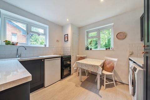 2 bedroom apartment for sale, Hilda Vale Close, Orpington, Kent, BR6