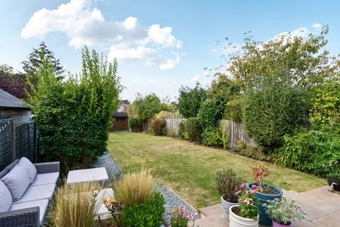 3 bedroom semi-detached house for sale, Hastings Road, Bromley Common, Kent, BR2