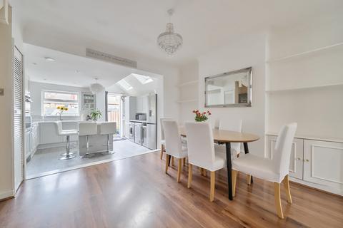 3 bedroom terraced house for sale, Palmerston Road, Farnborough Village, Orpington, Kent, BR6