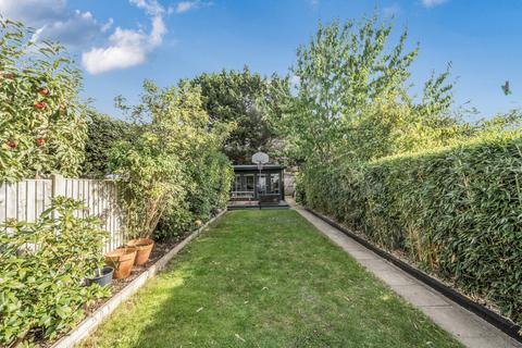 4 bedroom terraced house for sale, Langley Way, West Wickham, Kent, BR4