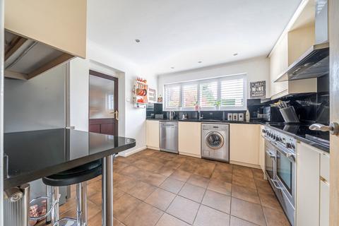4 bedroom detached house for sale, Poplar Avenue, Crofton Heath, Orpington, Kent, BR6