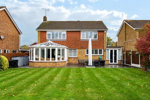 4 bedroom detached house for sale, Poplar Avenue, Crofton Heath, Orpington, Kent, BR6