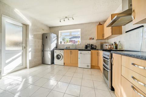 3 bedroom bungalow for sale, Tubbenden Lane, Orpington, Kent, BR6