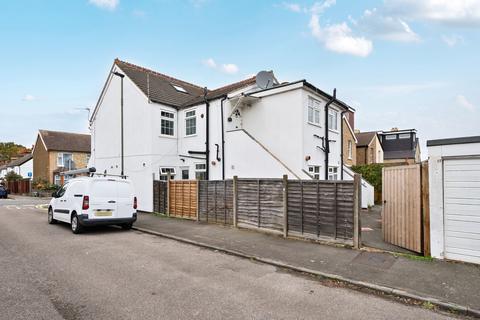undefined, Gladstone Road, Farnborough, Orpington, Kent, BR6