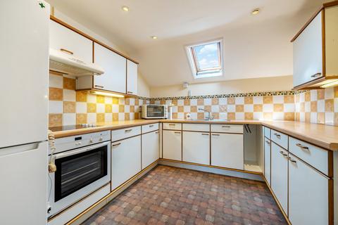 1 bedroom retirement property for sale, Farnborough Common, Orpington, Kent, BR6