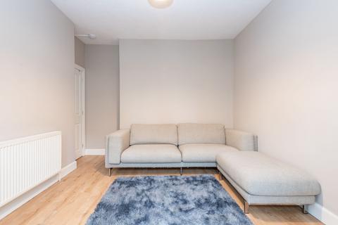 2 bedroom ground floor flat for sale, Meigle Street, Galashiels, TD1