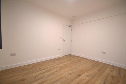 House share to rent, Foxon Lane, Caterham, Surrey, CR3