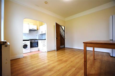 3 bedroom terraced house to rent, Silverleigh Road, Thornton Heath, CR7