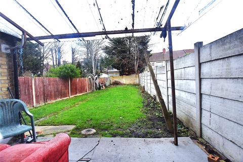 3 bedroom terraced house to rent, Silverleigh Road, Thornton Heath, CR7