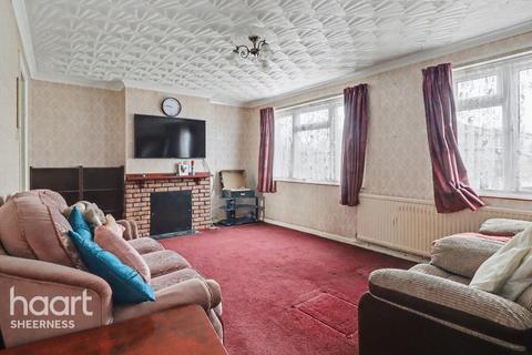 3 bedroom semi-detached house for sale, Prince Charles Avenue, Minster