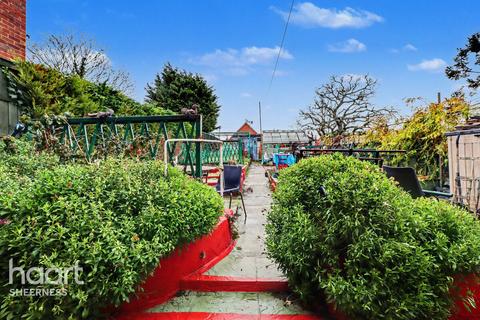3 bedroom semi-detached house for sale, Prince Charles Avenue, Minster