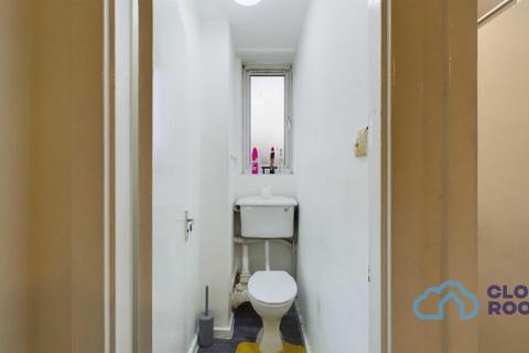 1 bedroom in a house share to rent, Plashet Road