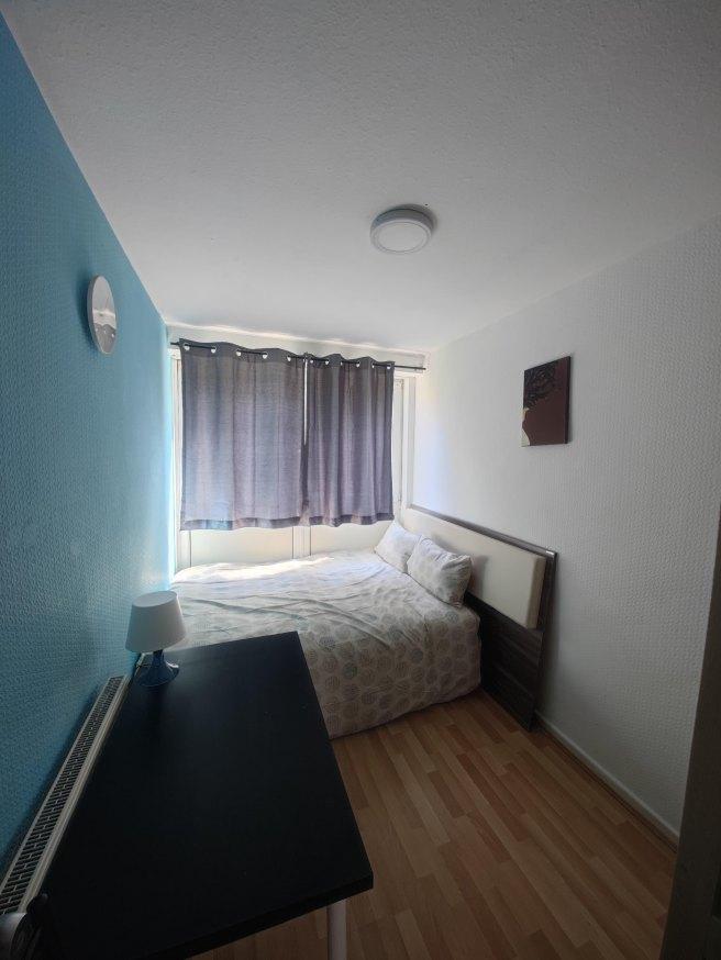 Moody-street-e1-4bz-1022843