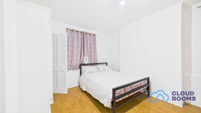Devons-road-e3-3pj-1022871