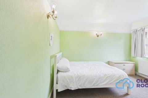 1 bedroom flat to rent, Empire Way