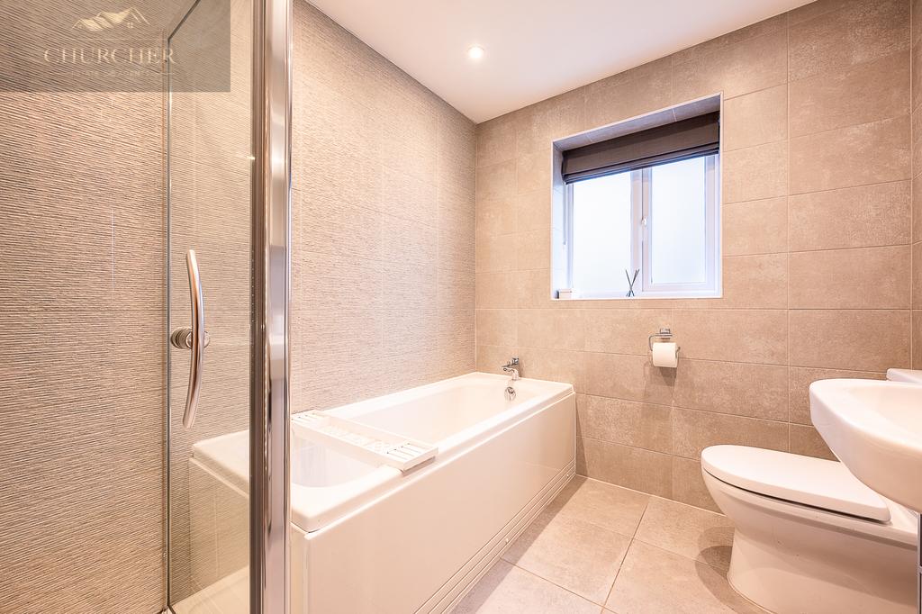 12riverside Road-21