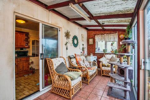 3 bedroom semi-detached house for sale, Newtown, Evesham WR11