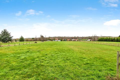 undefined, Newtown, Evesham WR11