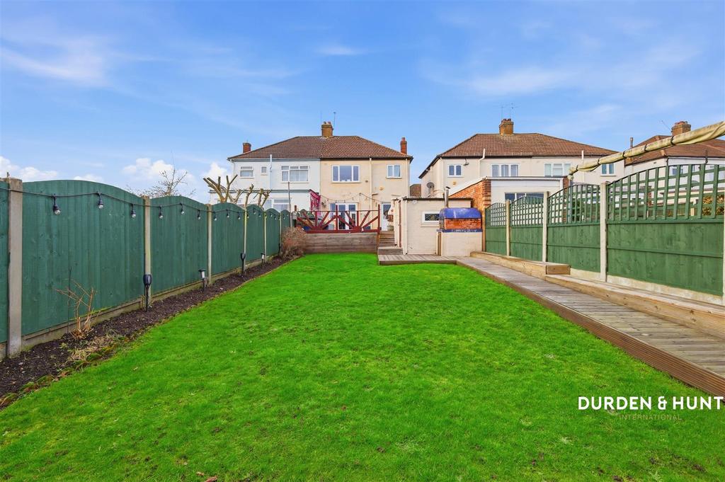Lingfield Avenue