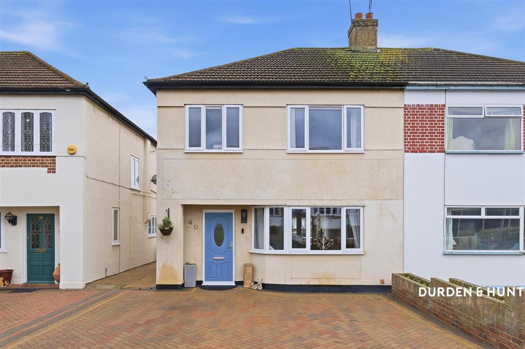 Lingfield Avenue
