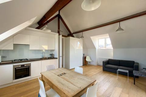 1 bedroom property to rent, Colehill Lane, Fulham, London, SW6