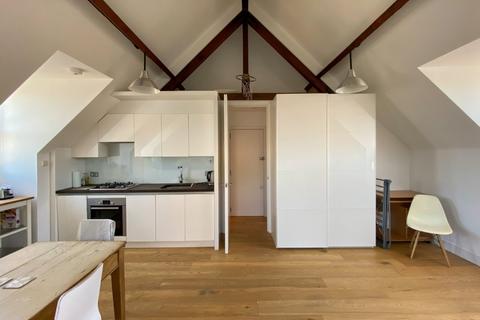 1 bedroom property to rent, Colehill Lane, Fulham, London, SW6