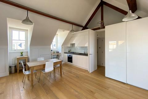 1 bedroom property to rent, Colehill Lane, Fulham, London, SW6