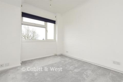 1 bedroom apartment for sale, Downswood, Reigate, Surrey