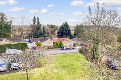1 bedroom apartment for sale, Downswood, Reigate RH2