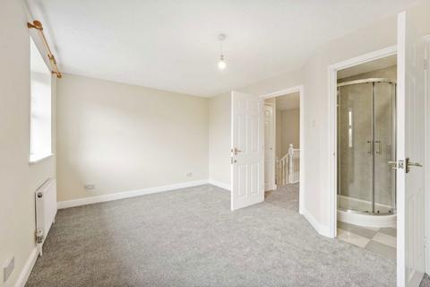 4 bedroom house to rent, Elderfield Place, London SW17