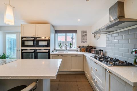 4 bedroom detached house for sale, Townsend Road, Witney, Oxfordshire