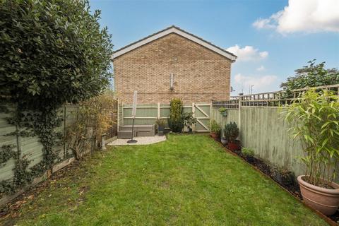 undefined, Tandridge Drive, Crofton