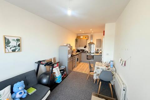 1 bedroom apartment to rent, Newton Road, Yeovil, BA20