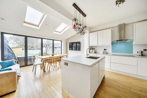 undefined, Bushy Park Road, Teddington, TW11