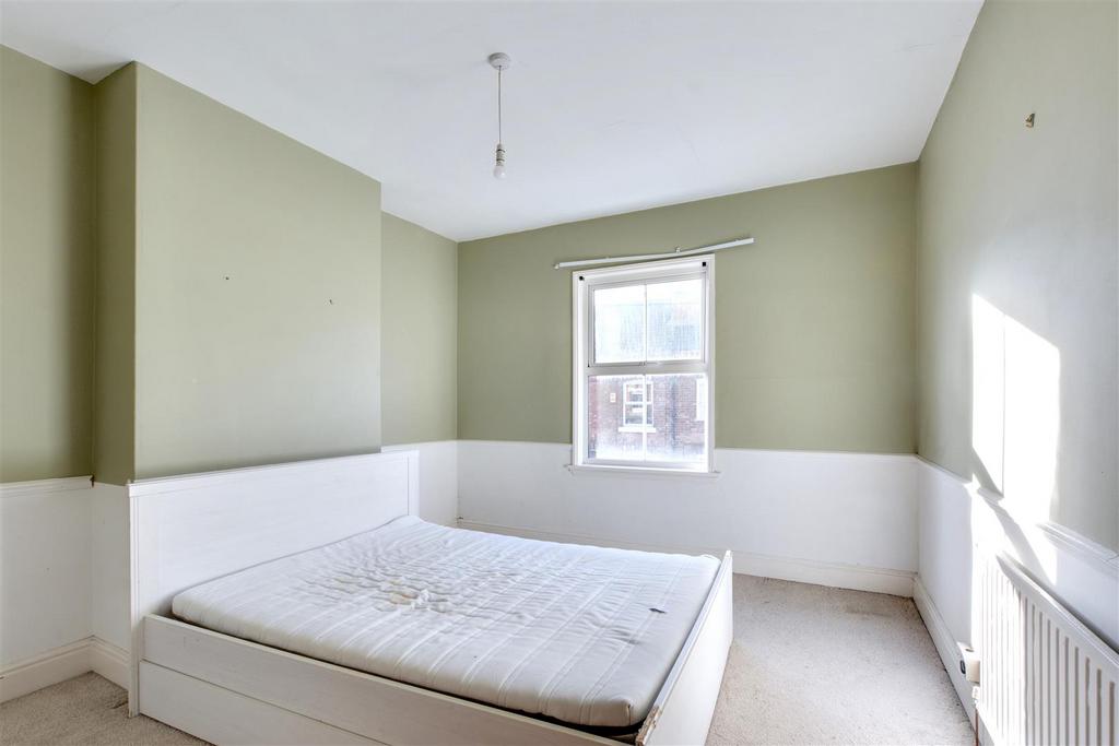 Bedroom 1.jpeg