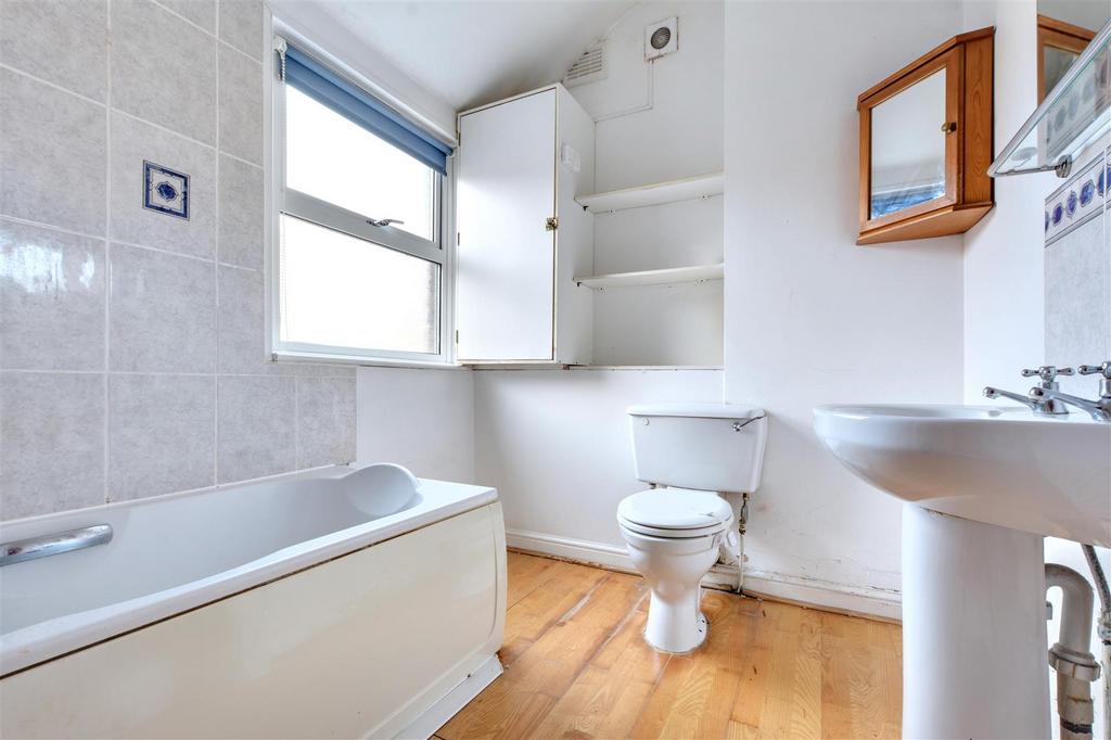 Bathroom.jpeg
