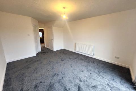 2 bedroom semi-detached house to rent, Cinder Bank, Dudley DY2