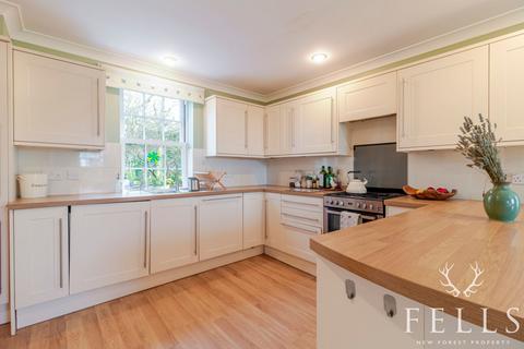 undefined, Crow Hill, Ringwood BH24