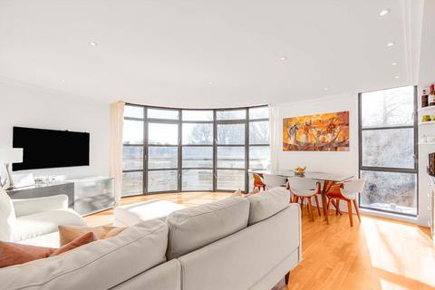 2 bedroom flat to rent, Point Wharf Lane, Brentford TW8