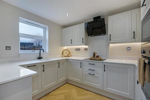 3 bedroom semi-detached house for sale, Darrowby Drive, Darlington