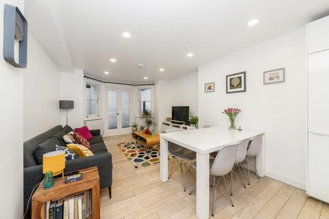 2 bedroom flat for sale, Anerley Hill, Crystal Palace, London, SE19